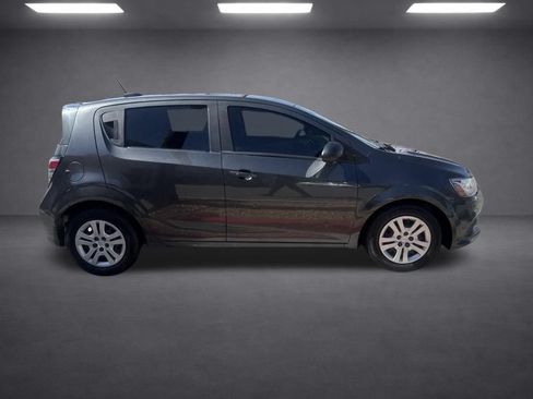 Used 2020 Chevrolet Sonic LT FWD image 16
