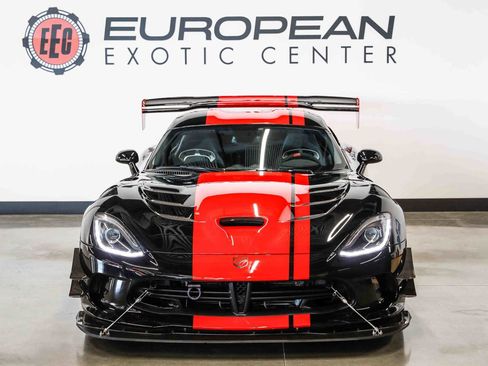 Used 2017 Dodge Viper GTC w/ ACR Package RWD image 3
