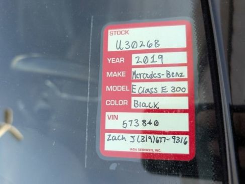 Used 2019 Mercedes-Benz E 300 4MATIC image 27