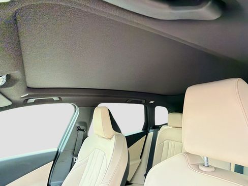 Used 2026 BMW X3 xDrive30 w/ Premium Package image 26