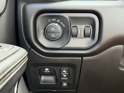 Used 2025 RAM 1500 Rebel w/ Rebel Level 2 Equipment Group AWD/4WD image 25