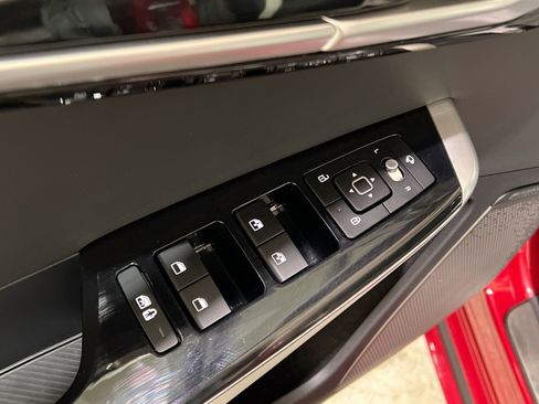 Used 2024 Kia EV6 GT-Line image 32