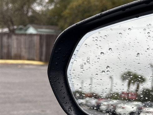 Used 2024 Lexus RX 350 Premium Plus w/ Convenience Package image 16