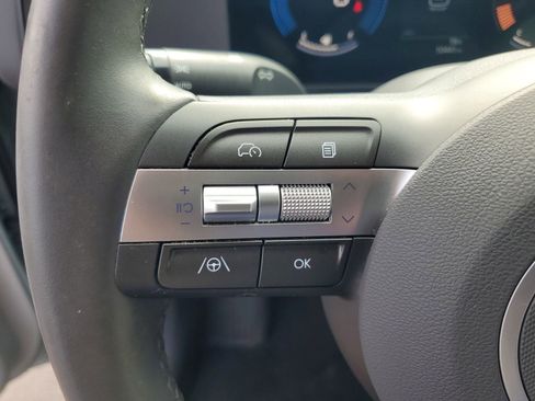Used 2025 Hyundai Kona SEL FWD image 19