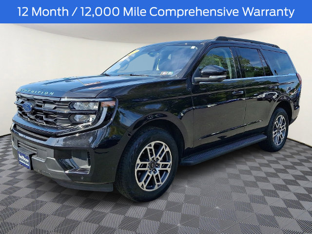 Certified 2025 Ford Expedition Active AWD/4WD image 3