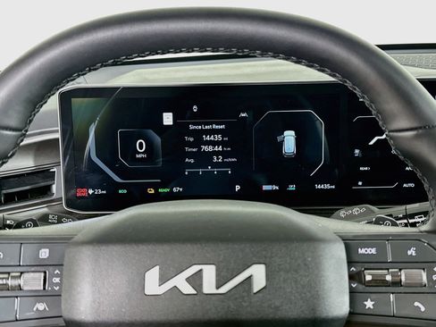 Used 2026 Kia EV9 Light RWD image 19