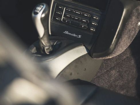 Used 2001 Porsche Boxster S image 43