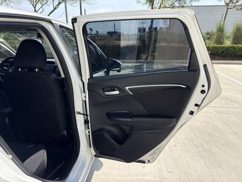 Used 2019 Honda Fit EX image 13