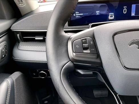 Used 2025 Ford Mustang Mach-E Select w/ Comfort Package Lite RWD image 23