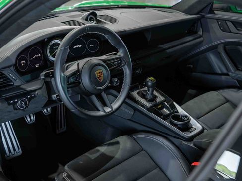 Used 2022 Porsche 911 GT3 RWD image 25