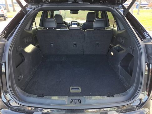 Certified 2024 Ford Edge ST-Line image 28