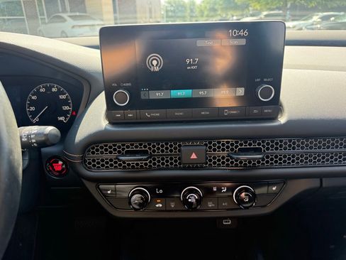 Used 2024 Honda HR-V Sport image 16