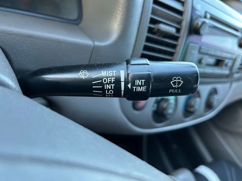 Used 2003 Toyota Camry LE image 18