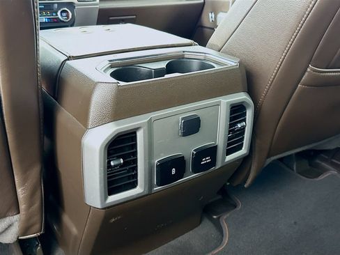 Used 2022 Ford F250 King Ranch w/ King Ranch Ultimate Package AWD/4WD image 28