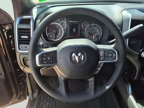 New 2025 RAM 2500 Big Horn AWD/4WD image 7