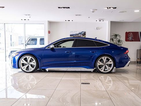 Used 2022 Audi RS 7 Sportback w/ RS 7 Executive Package AWD/4WD image 6
