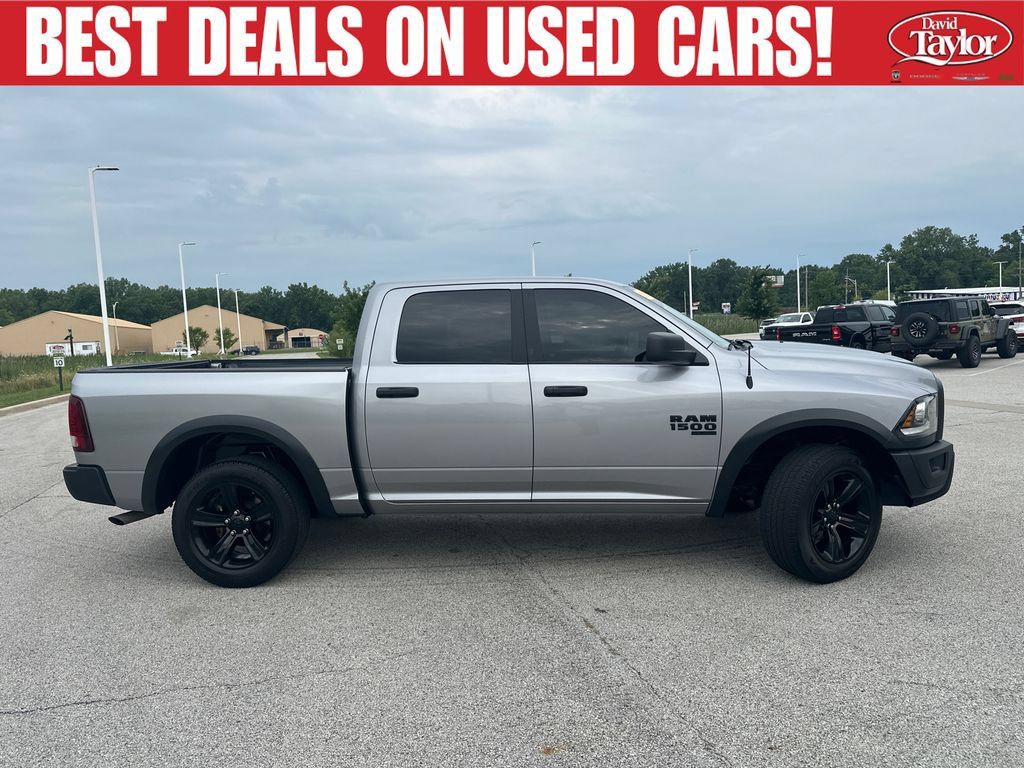 Used 2024 RAM 1500 Warlock AWD/4WD image 2