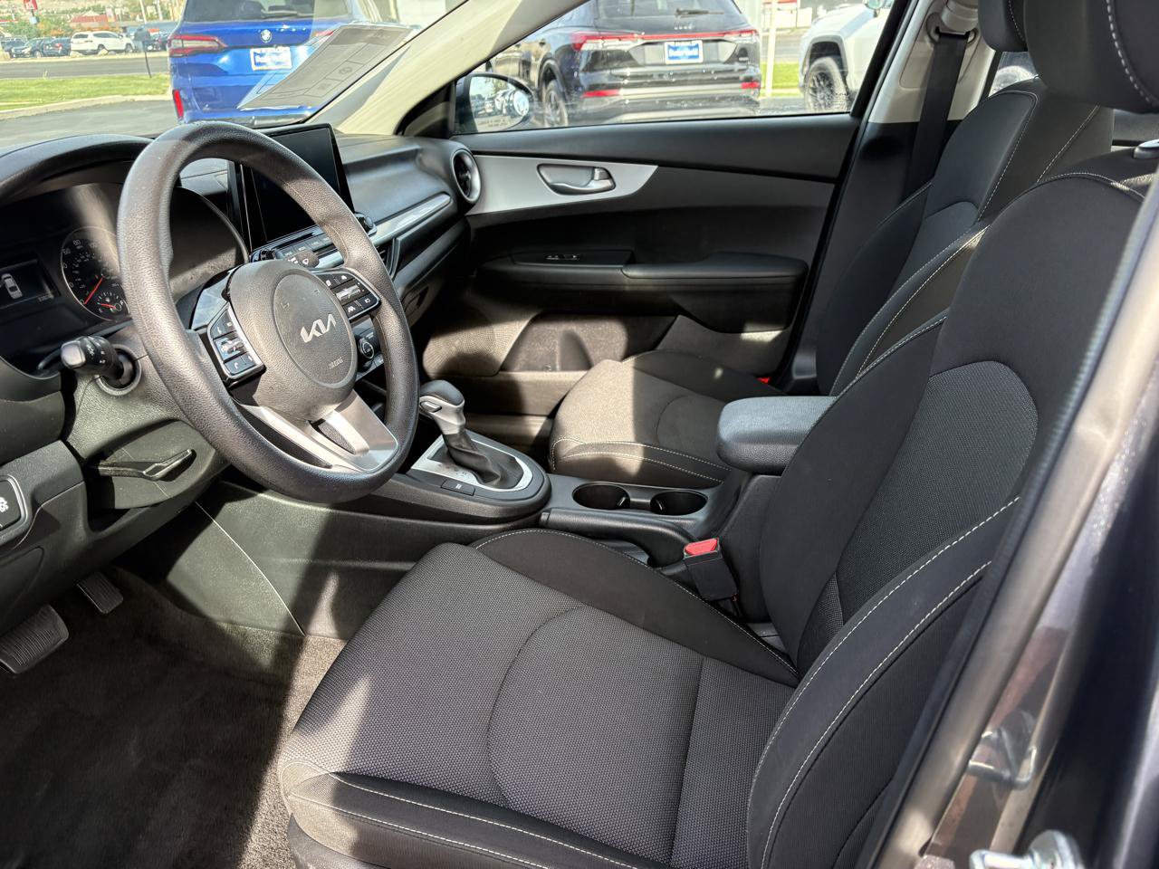 Used 2023 Kia Forte LXS FWD image 8