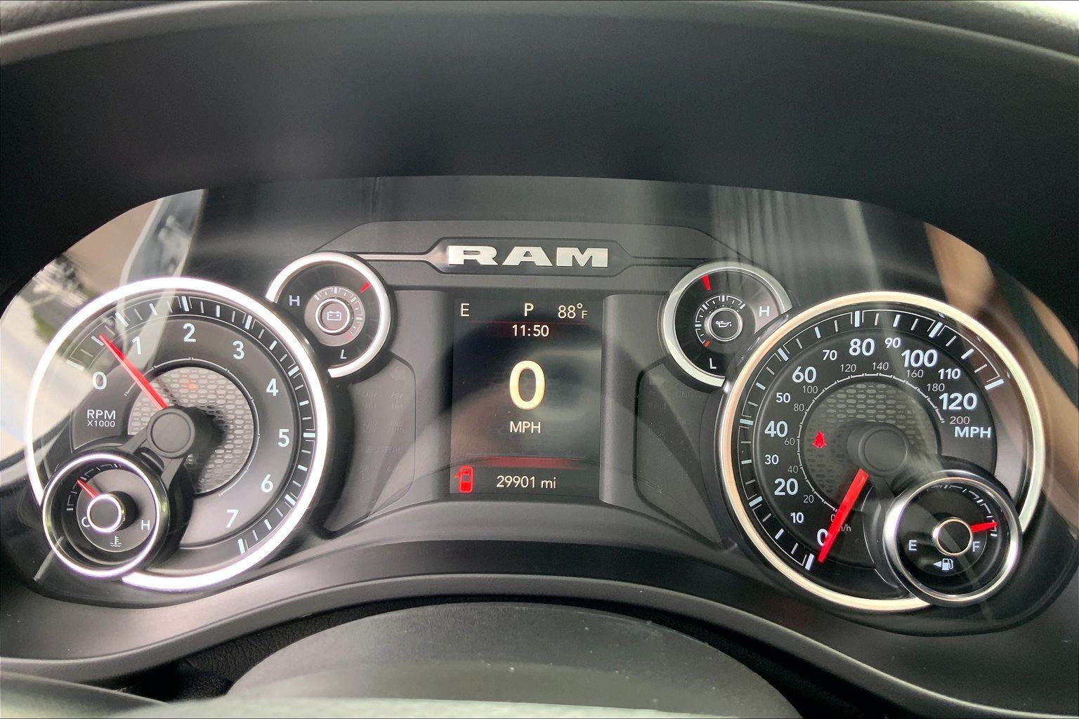 Used 2019 RAM 1500 Big Horn AWD/4WD image 24
