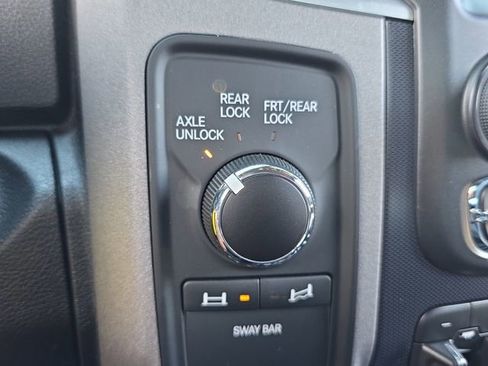 Used 2018 RAM 2500 Power Wagon AWD/4WD image 24