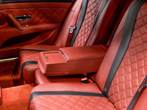 Used 2017 Bentley Flying Spur S W12 AWD/4WD image 68