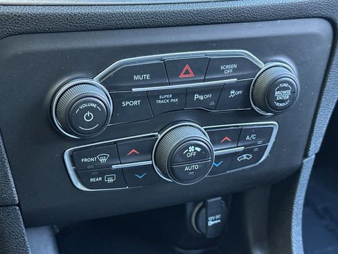 Used 2021 Dodge Charger R/T image 16