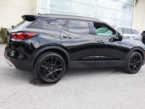Used 2019 Chevrolet Blazer LT FWD image 9