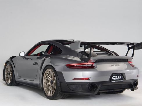 Used 2018 Porsche 911 GT2 RS image 10