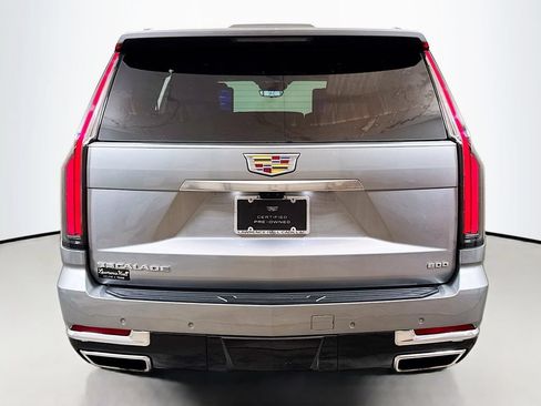 Certified 2025 Cadillac Escalade Premium Luxury AWD/4WD image 5