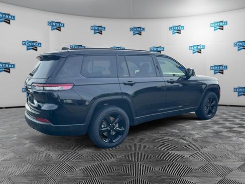 Certified 2023 Jeep Grand Cherokee L Laredo AWD/4WD image 6