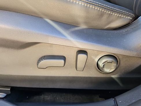 Used 2023 Subaru Outback Limited image 12