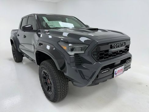 New 2026 Toyota Tacoma TRD Pro image 2