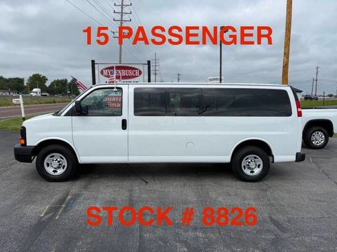 Used 2014 Chevrolet Express 3500 LS image 1