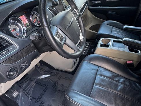 Used 2012 Chrysler Town & Country Touring w/ Entertainment Group #1 image 8