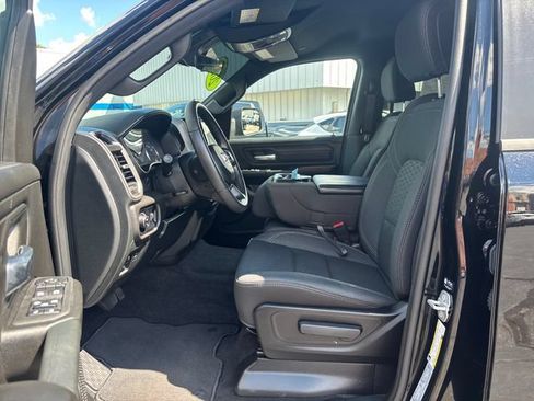 Used 2025 RAM 1500 Tradesman w/ Night Edition AWD/4WD image 11