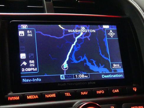 Used 2014 Audi R8 V8 w/ Convenience Package image 9