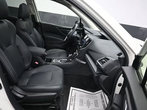 Used 2019 Subaru Forester Limited AWD/4WD image 9