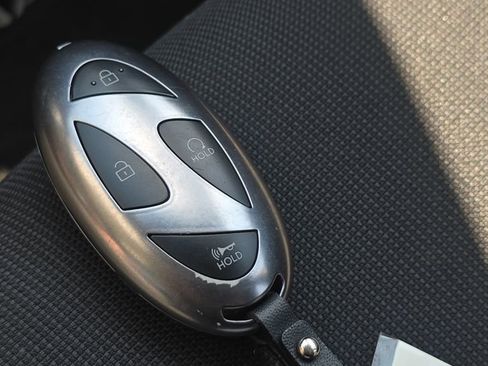 Certified 2025 Hyundai Kona SE FWD image 32