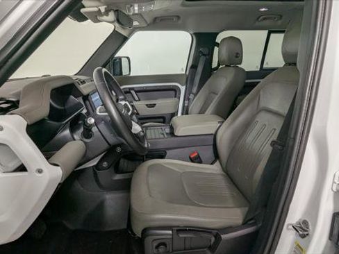 Used 2020 Land Rover Defender 110 S image 14