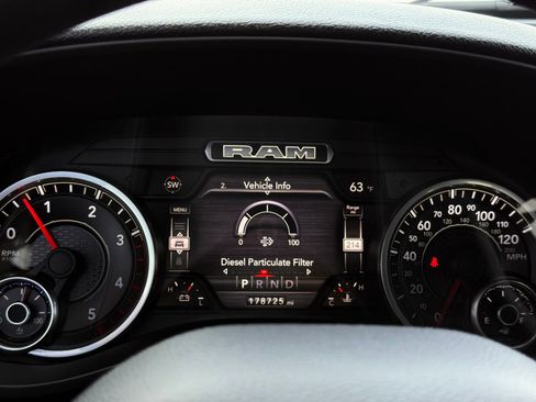 Used 2022 RAM 2500 Tradesman AWD/4WD image 42