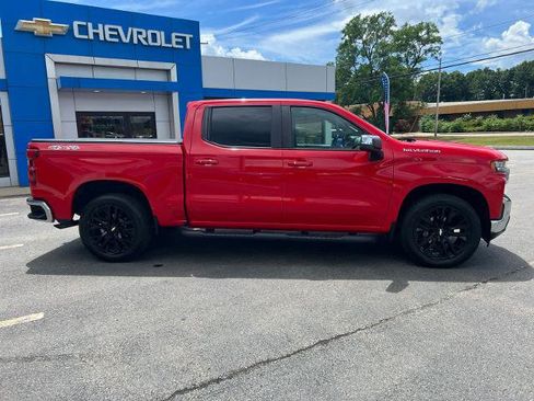 Used 2019 Chevrolet Silverado 1500 LT w/ All-Star Edition AWD/4WD image 4