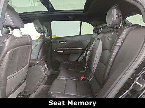 Used 2022 Cadillac XT4 Sport image 12