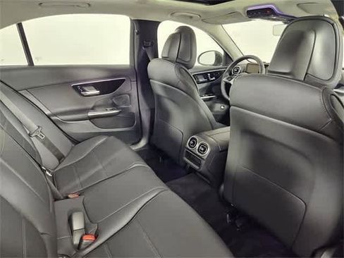 Used 2025 Mercedes-Benz C 300 4MATIC Sedan image 18
