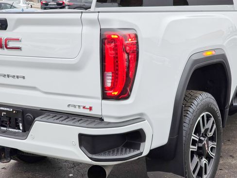 Used 2022 GMC Sierra 3500 AT4 w/ AT4 Preferred Package image 23