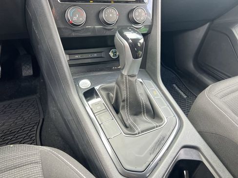 Certified 2024 Volkswagen Tiguan S image 21