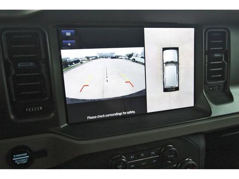 Used 2024 Ford Bronco Wildtrak AWD/4WD image 18