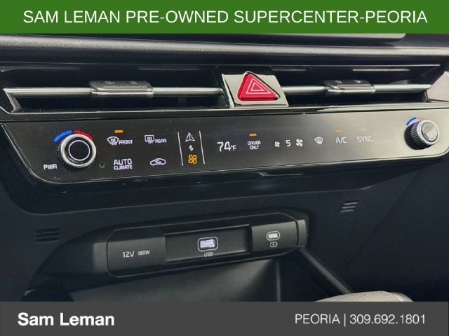 Used 2025 Kia Niro LX FWD image 15