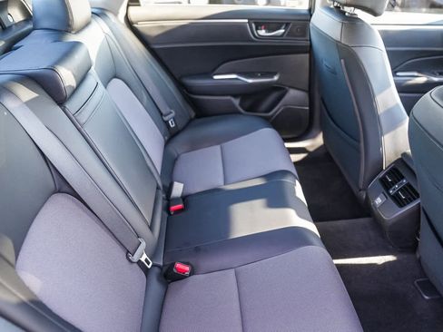 Used 2018 Honda Clarity Plug-In Hybrid image 17