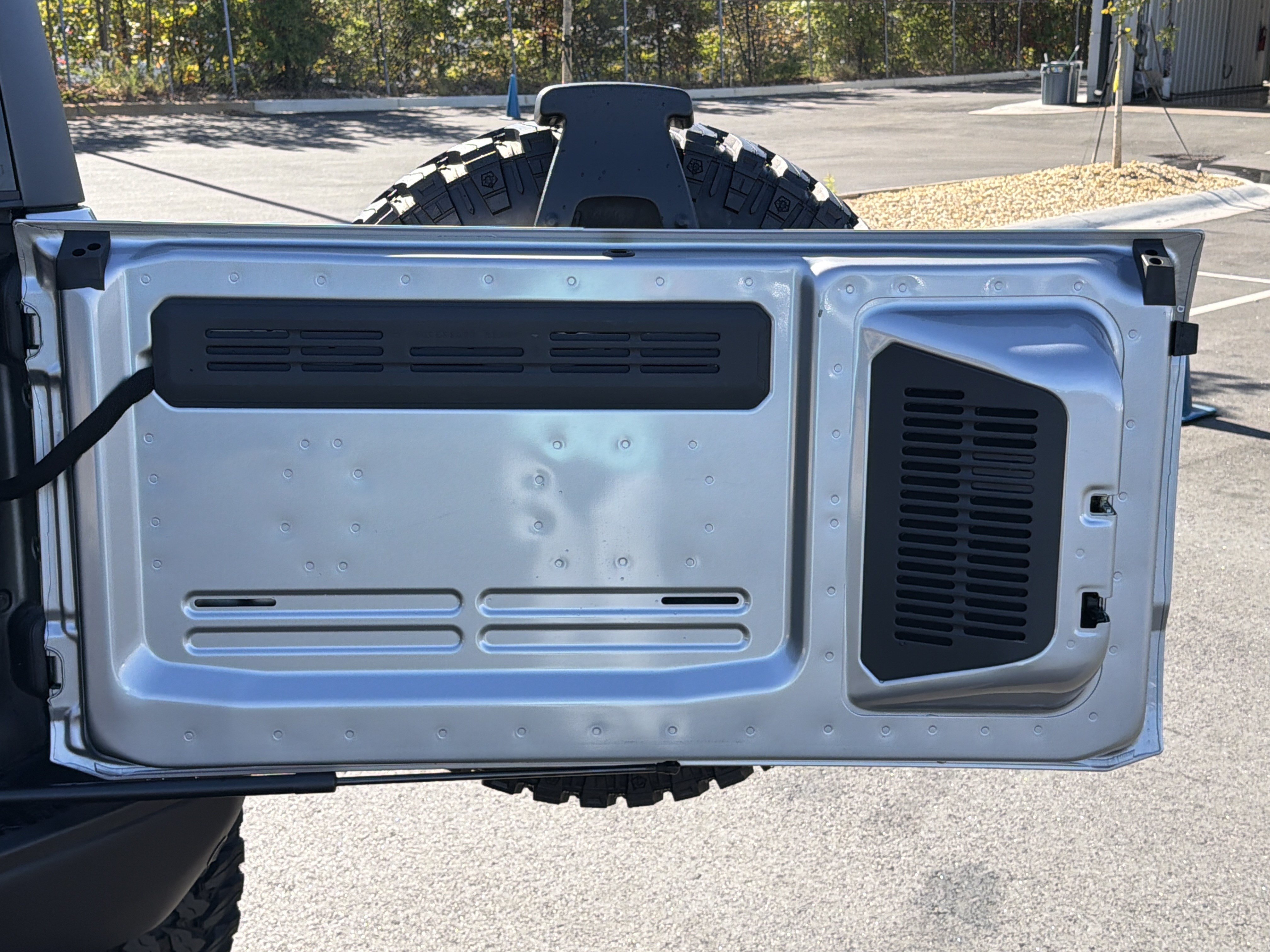 Used 2024 Ford Bronco Black Diamond AWD/4WD image 19