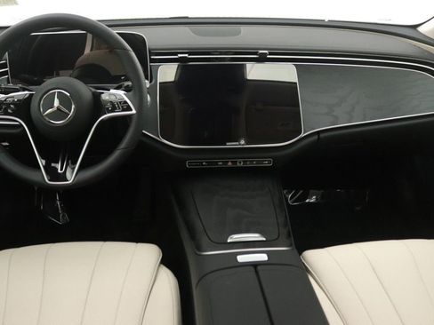 Used 2026 Mercedes-Benz E 350 Sedan image 9